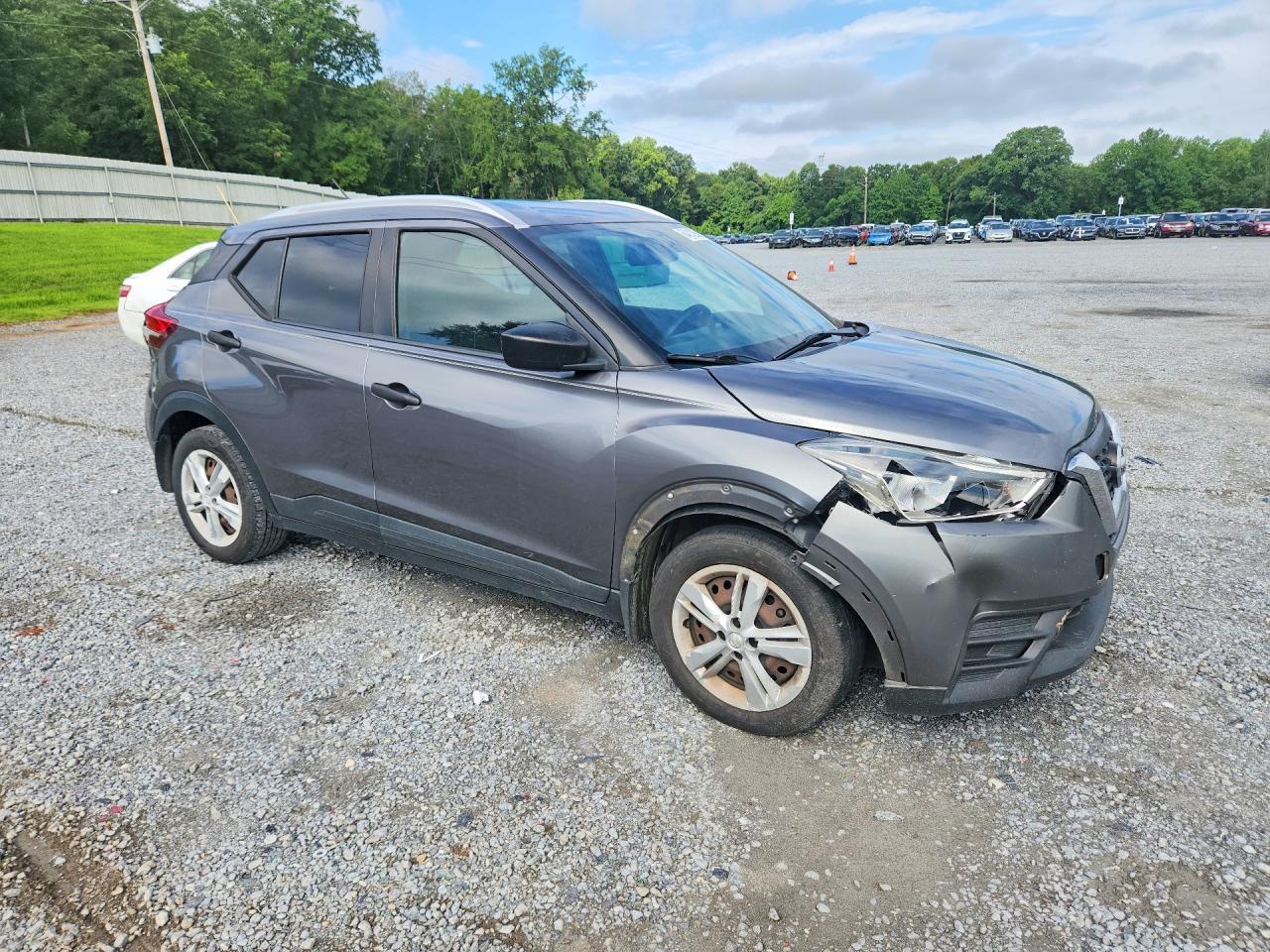 2019 Nissan Kicks S - Фото 4
