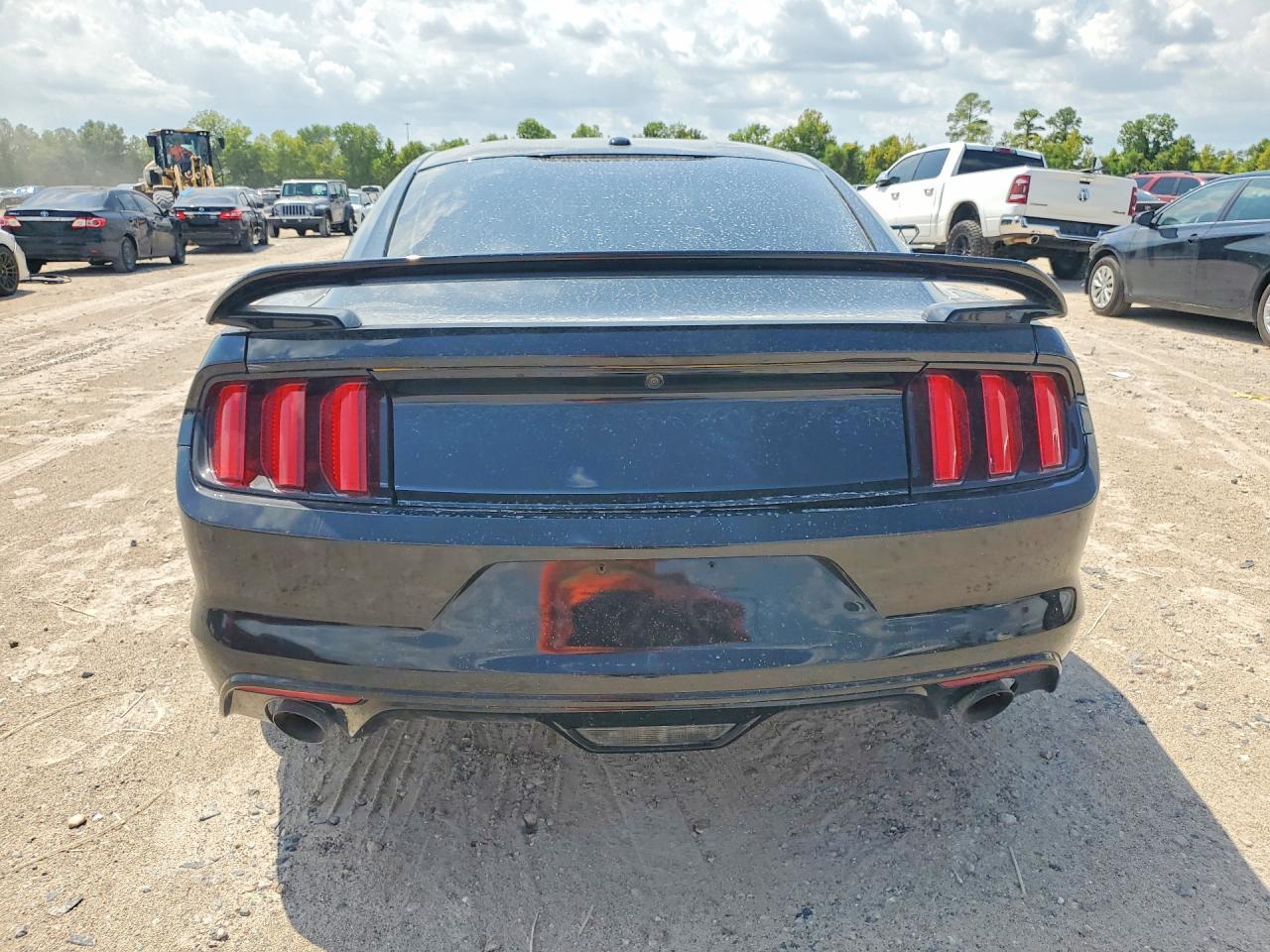 2015 Ford Mustang Gt - Фото 6
