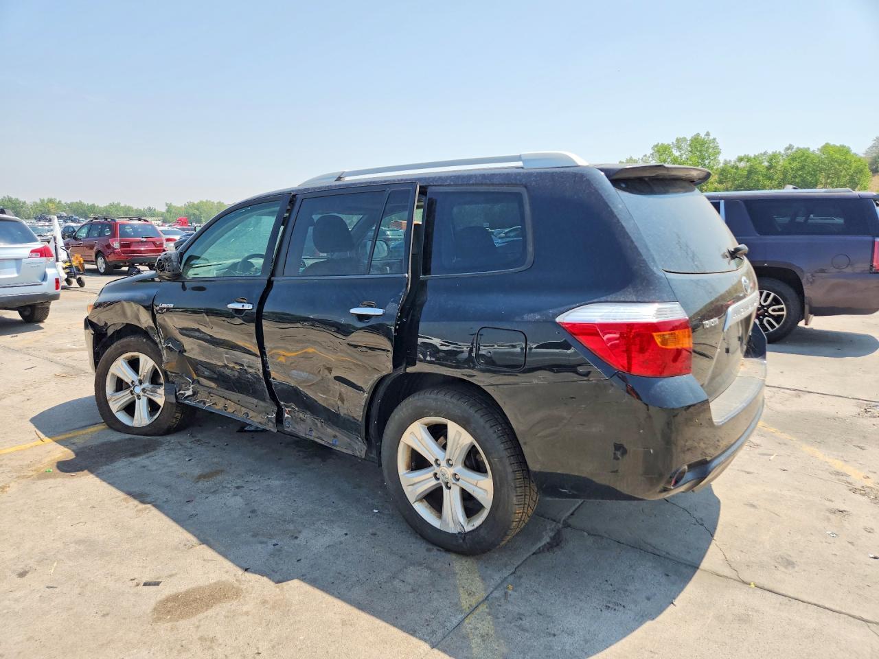 2008 Toyota Highlander Limited - Image 2