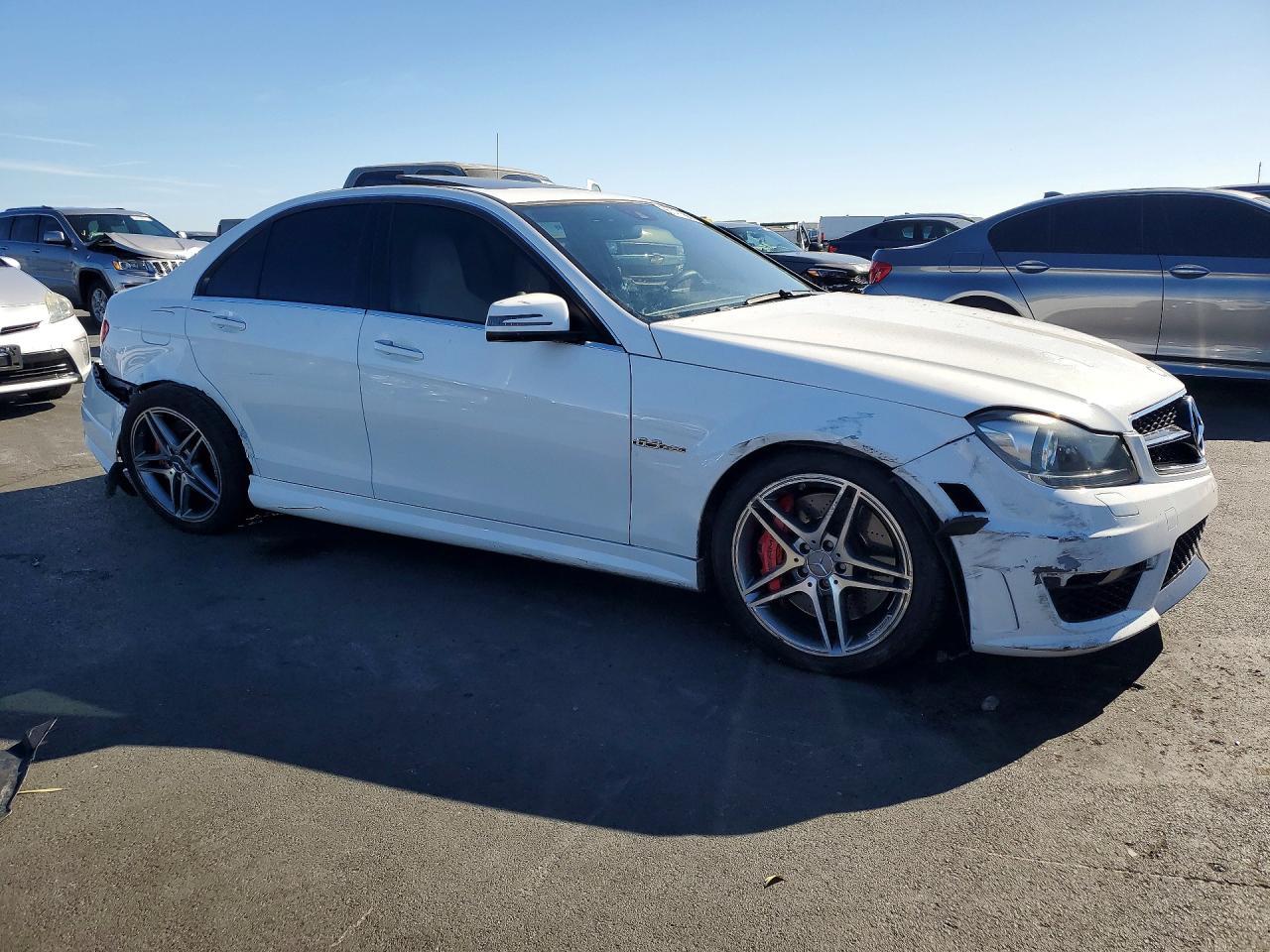 2013 Mercedes-Benz C 63 Amg - Фото 4