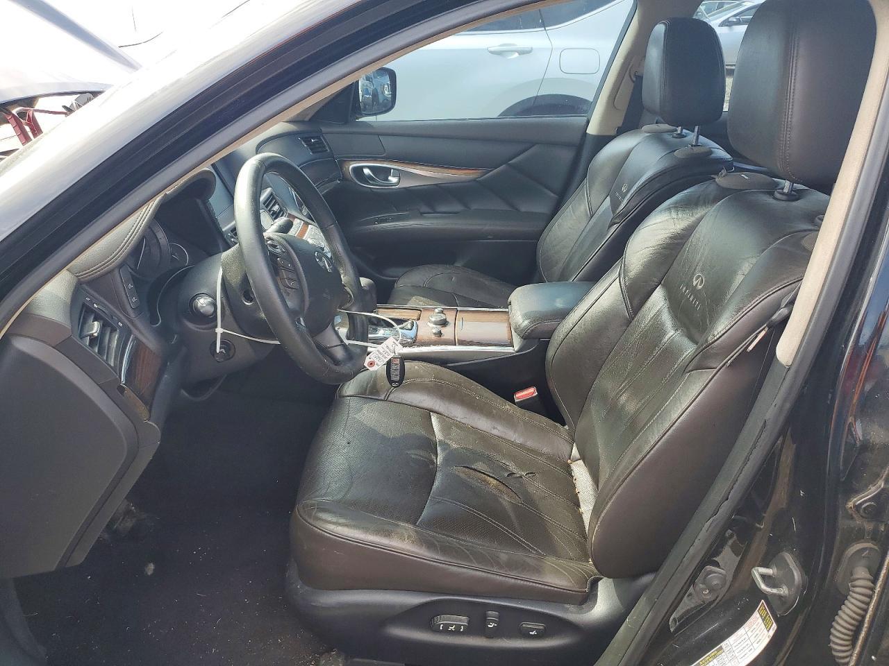 2011 Infiniti M37 X - Фото 7