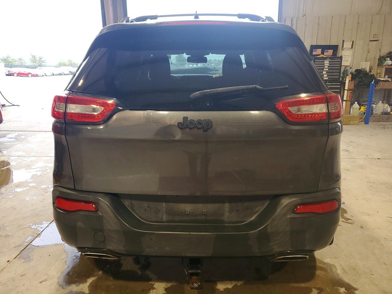 2016 Jeep Cherokee Sport - Фото 6