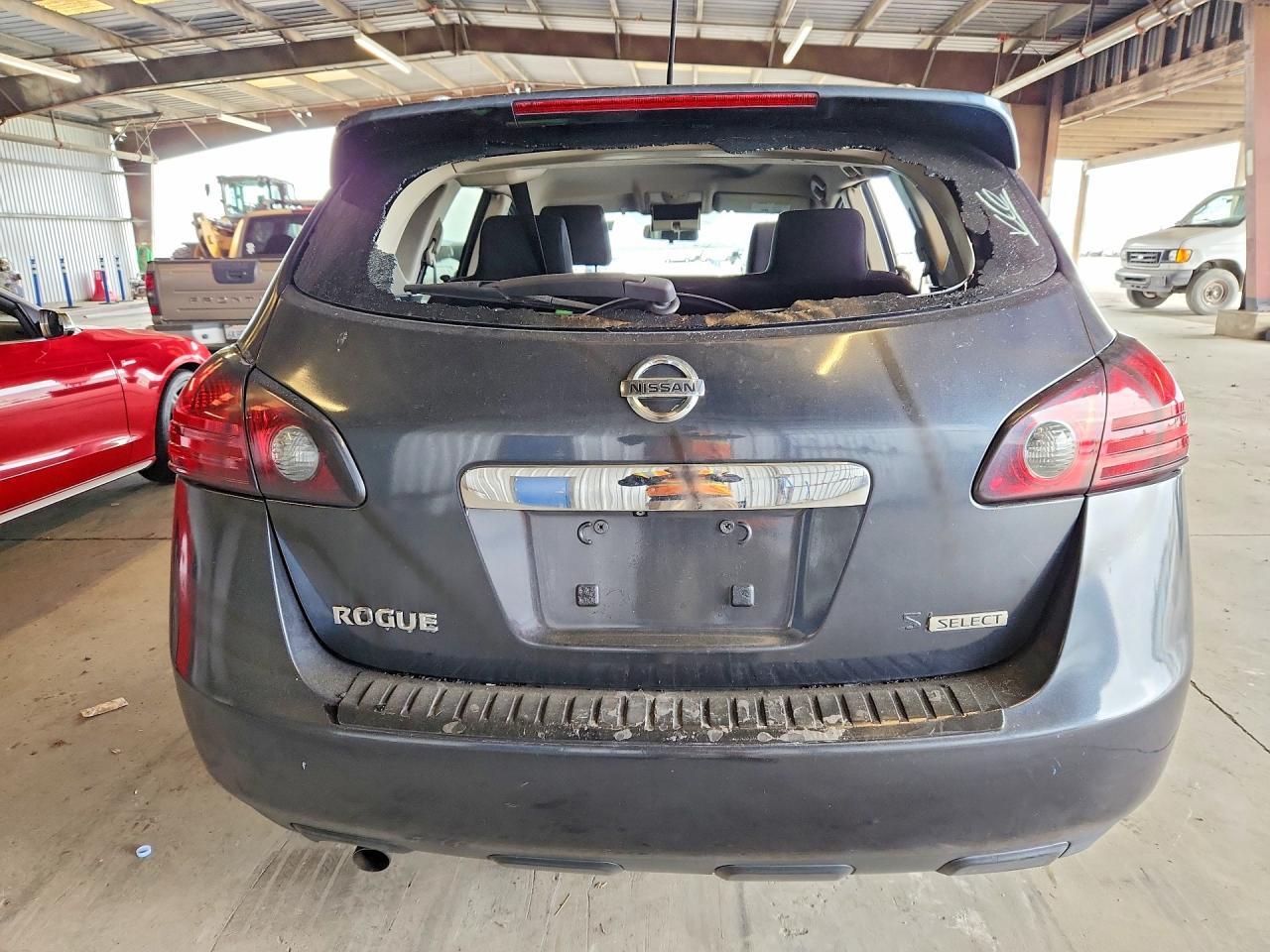 2015 Nissan Rogue Select S - Image 6