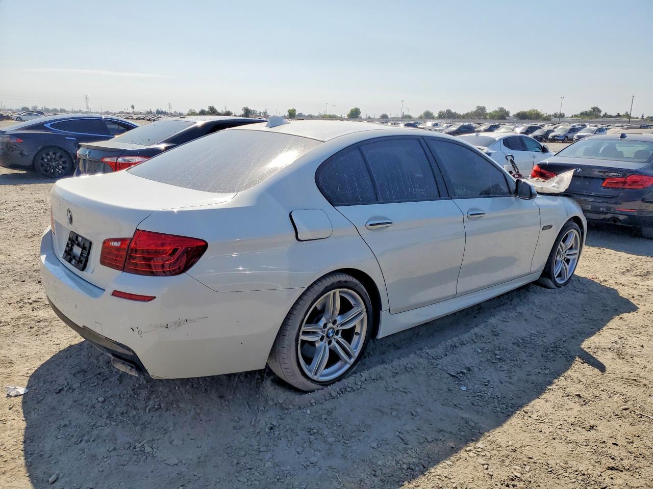 2016 BMW 550 Xi - Image 3