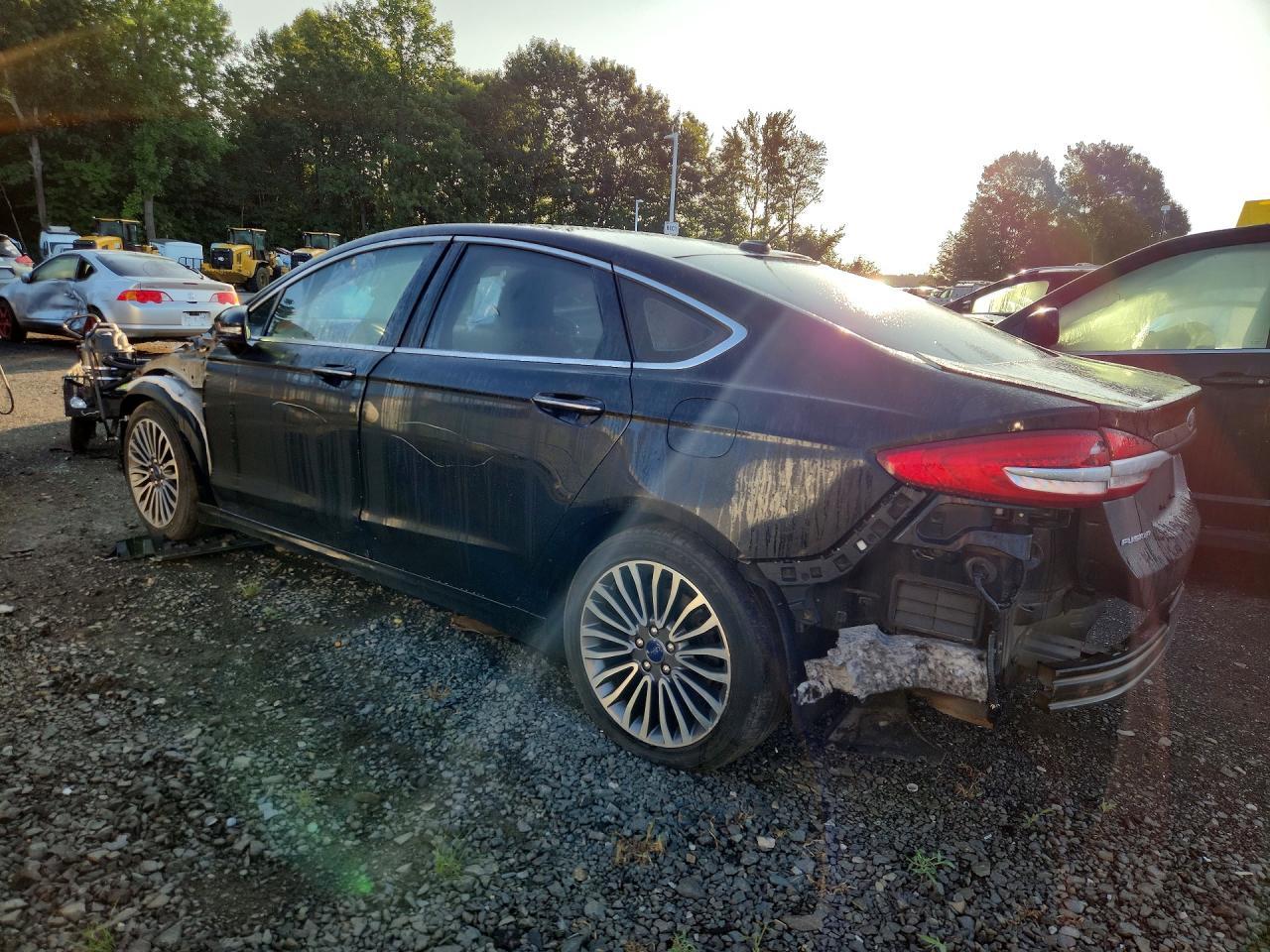 2017 Ford Fusion Se - Image 2