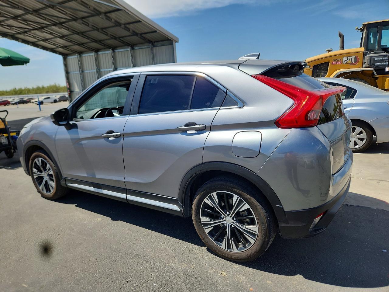 2020 Mitsubishi Eclipse Cross - Image 2