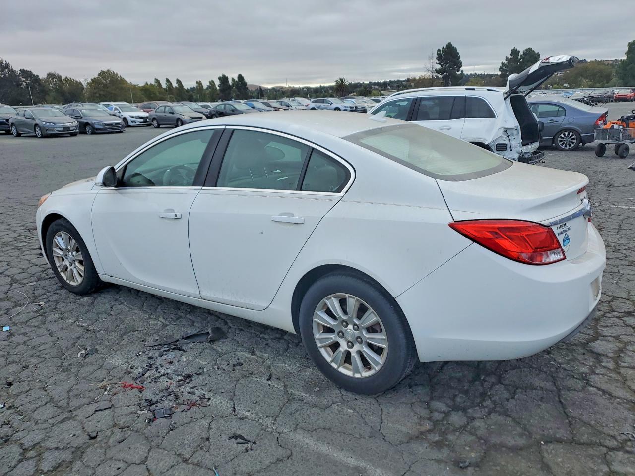 2012 Buick Regal - Фото 2