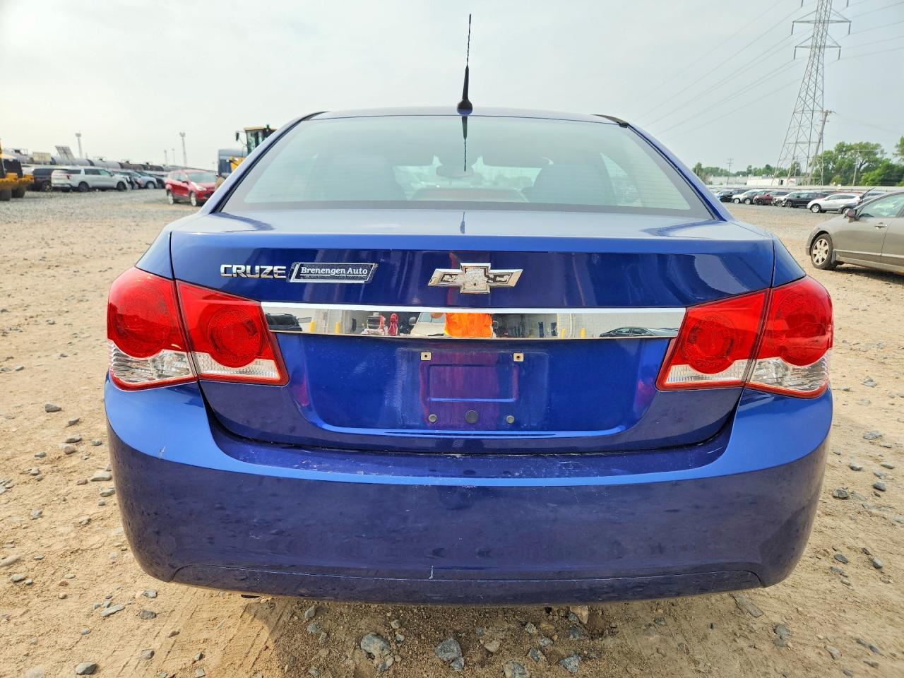 2013 Chevrolet Cruze Ls - Фото 6