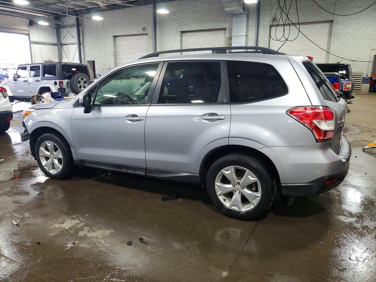 2014 Subaru Forester 2.5I Premium - Фото 2