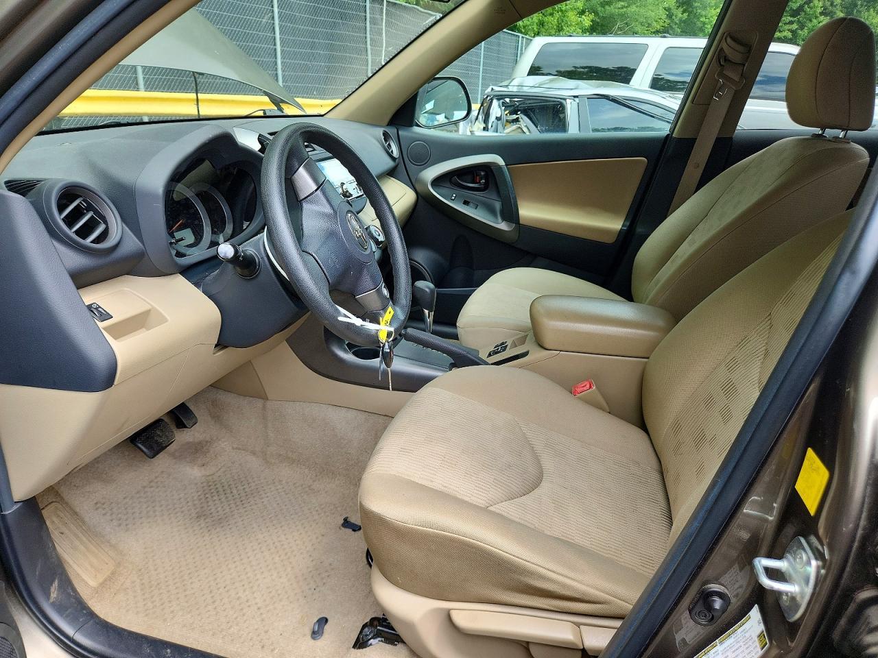 2011 Toyota Rav4 Base - Image 7