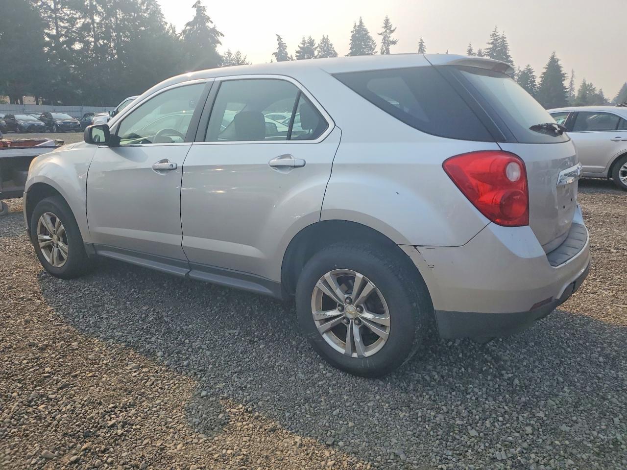 2010 Chevrolet Equinox Ls - Фото 2