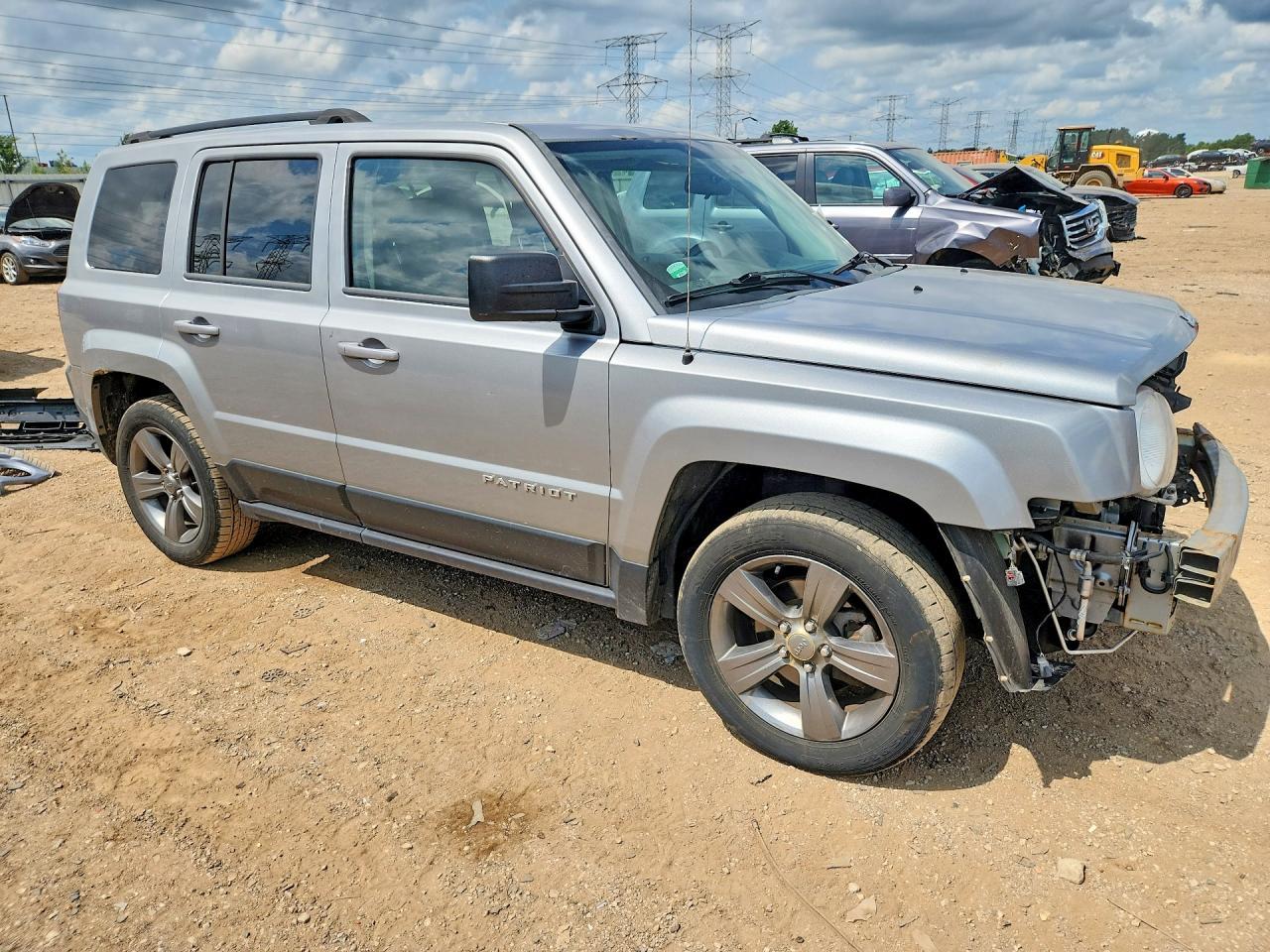 2014 Jeep Patriot Latitude - Фото 4