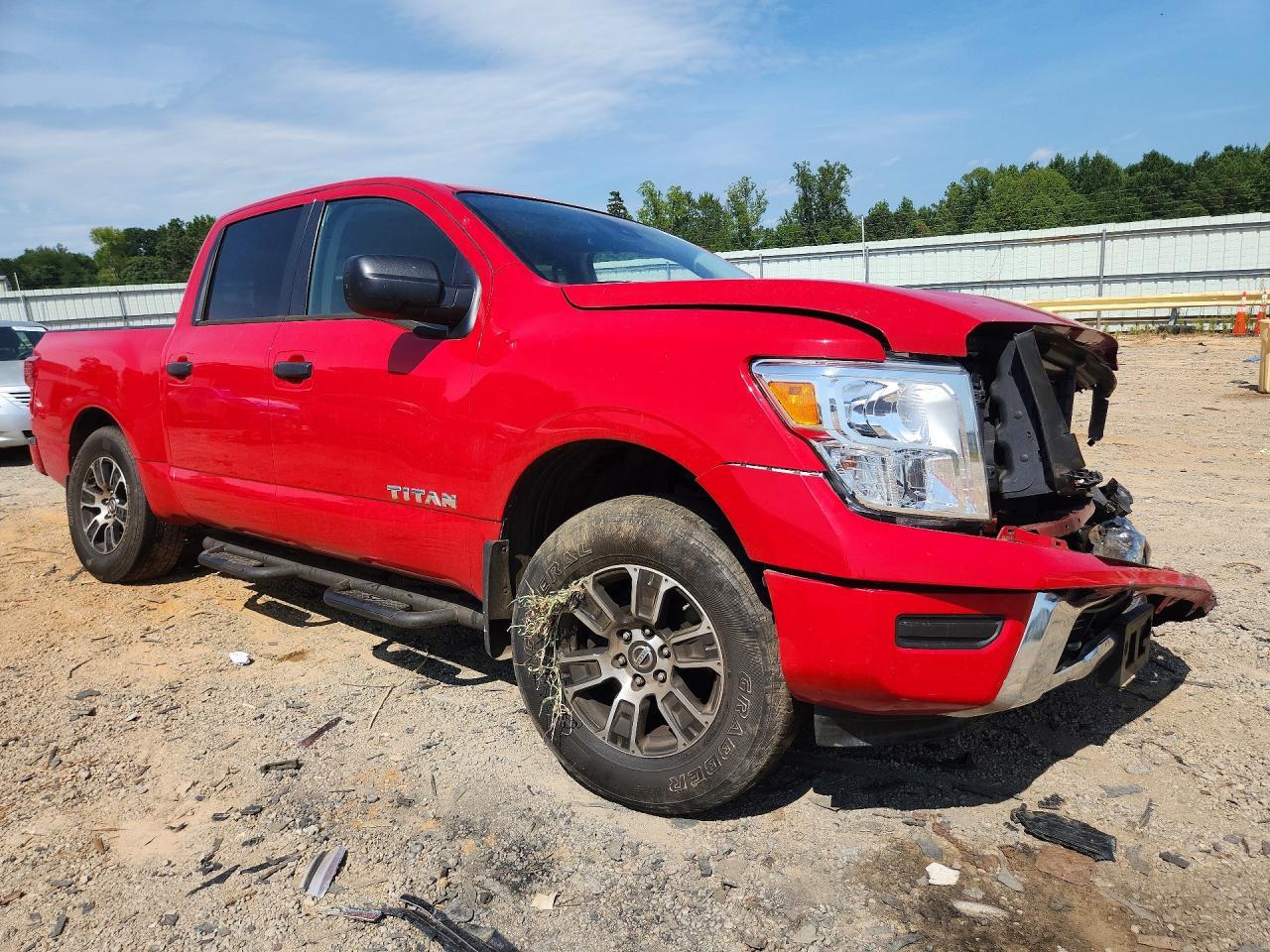 2022 Nissan Titan S - Фото 4