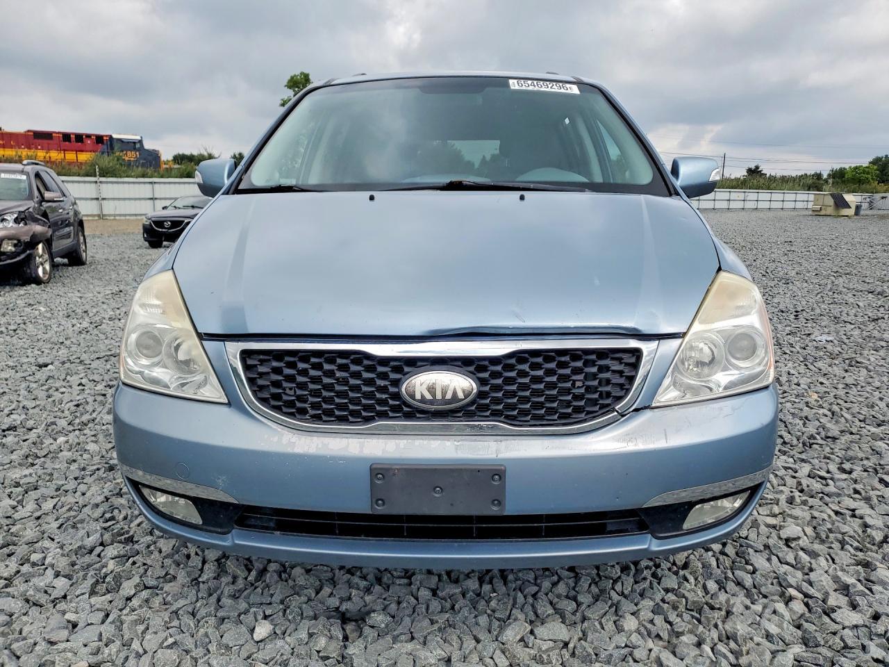 2014 Kia Sedona Lx - Фото 5