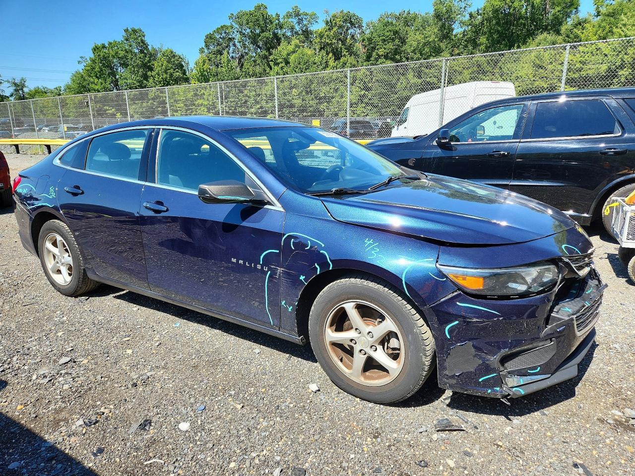 2017 Chevrolet Malibu Ls - Фото 4