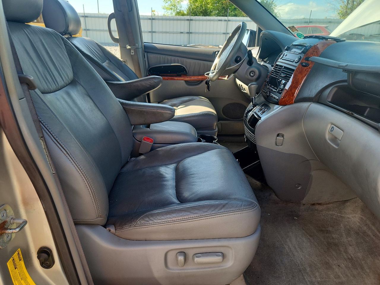 2008 Toyota Sienna Xle - Image 7