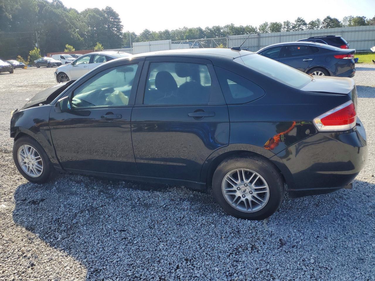2009 Ford Focus Se - Фото 2