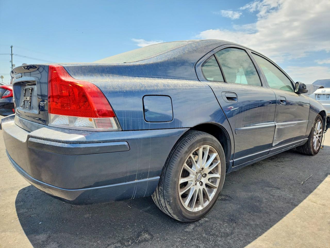 2007 Volvo S60 2.5T - Фото 3