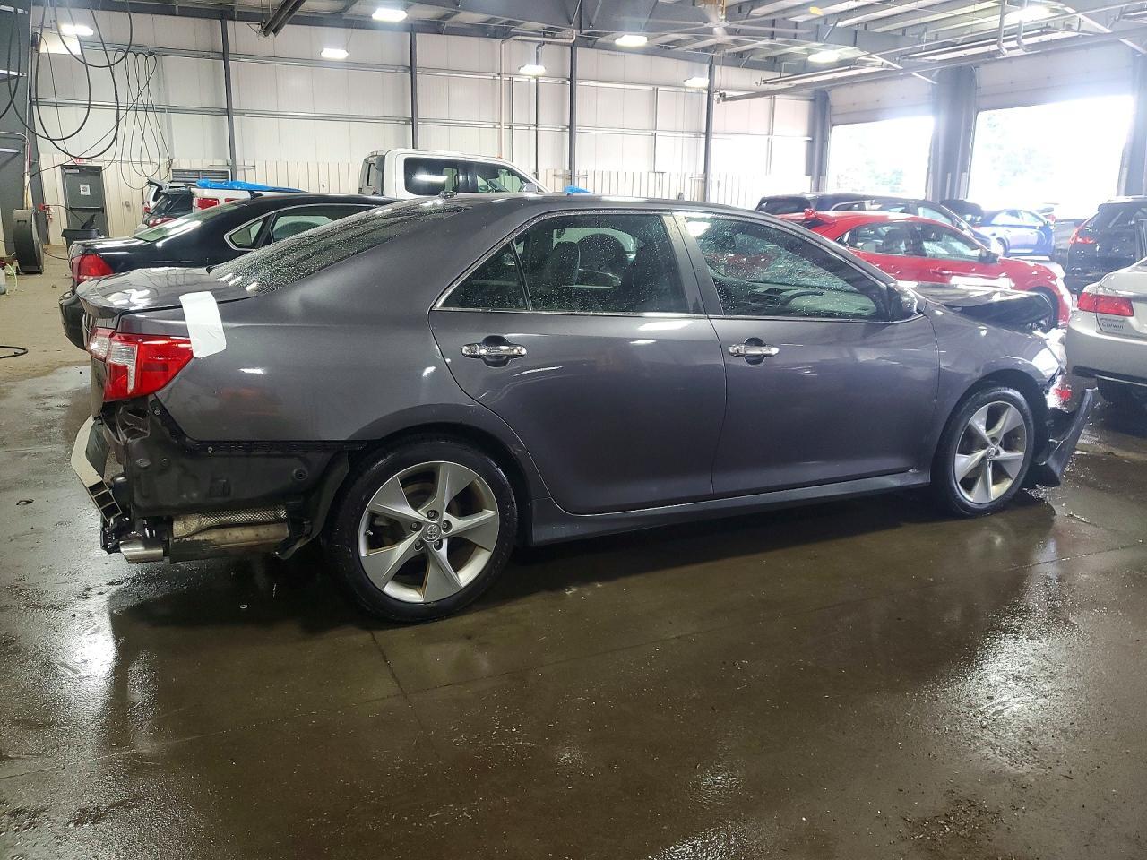 2014 Toyota Camry Se Sport - Фото 3