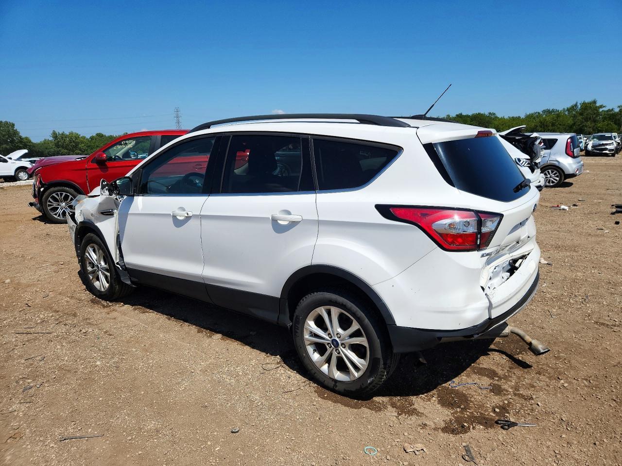 2017 Ford Escape Se - Фото 2