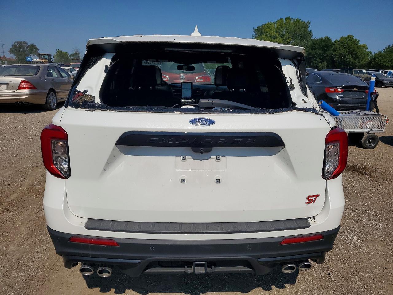 2022 Ford Explorer St - Фото 6