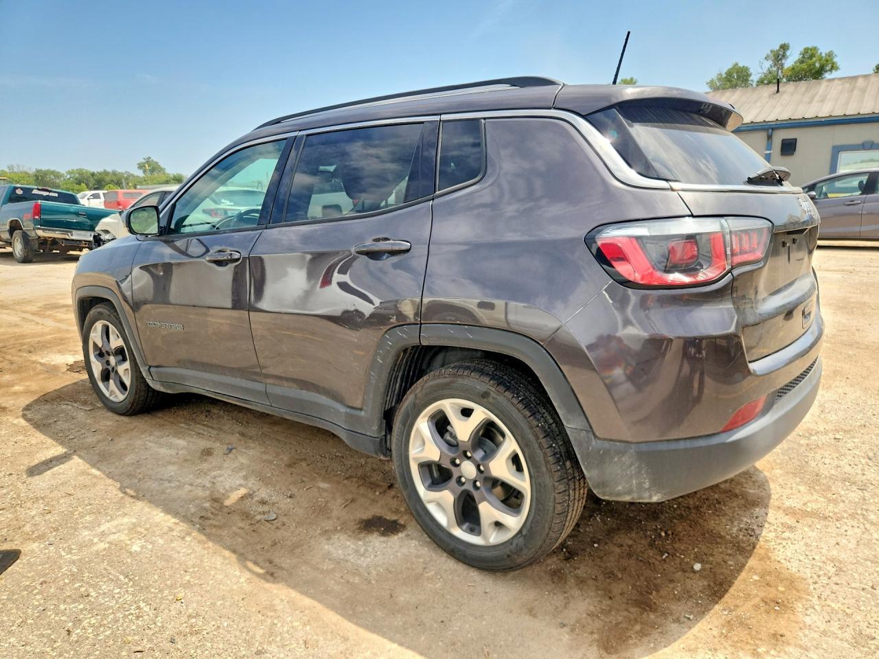 2020 Jeep Compass Limited - Фото 2