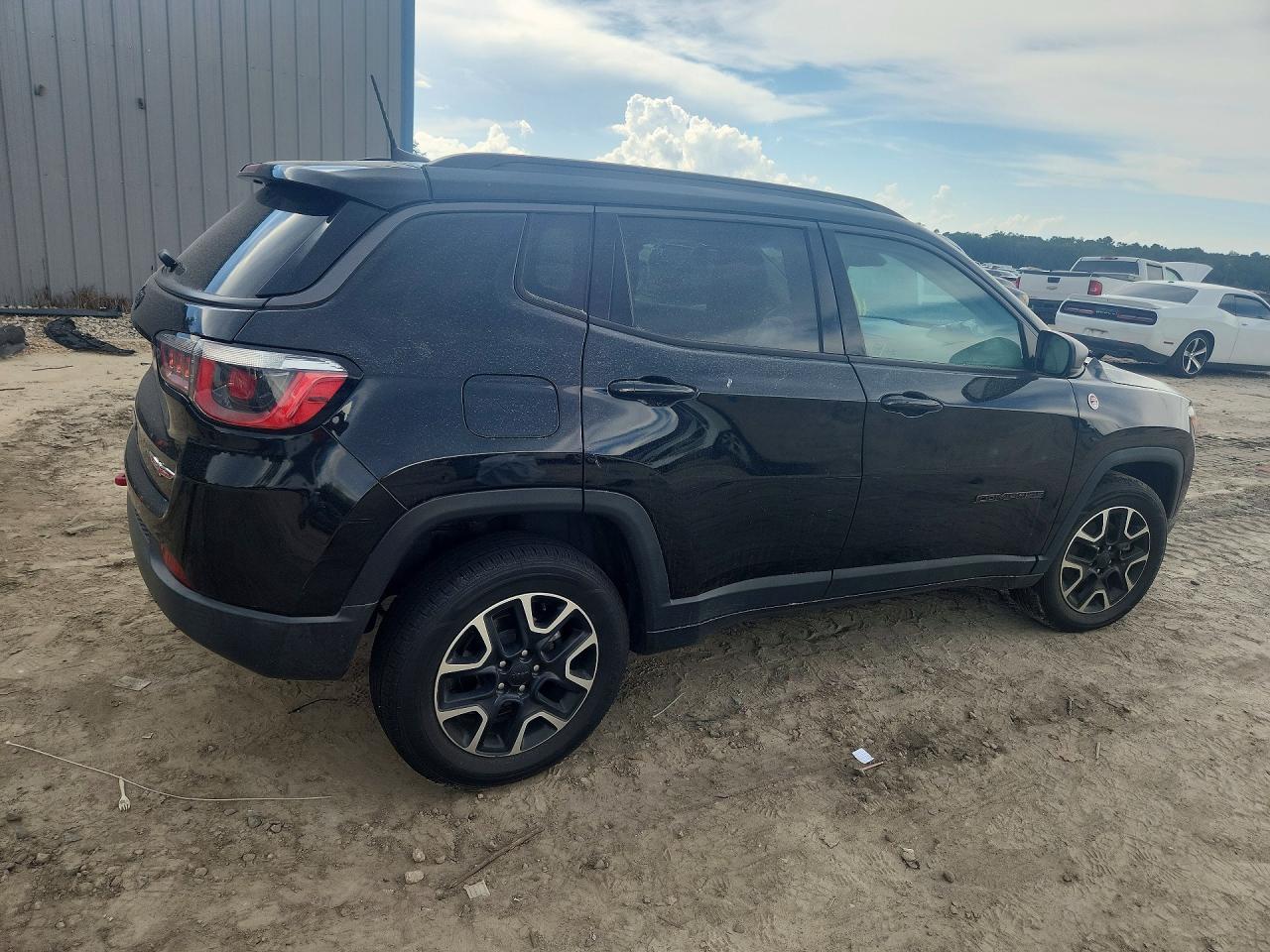 2020 Jeep Compass Trailhawk - Фото 3