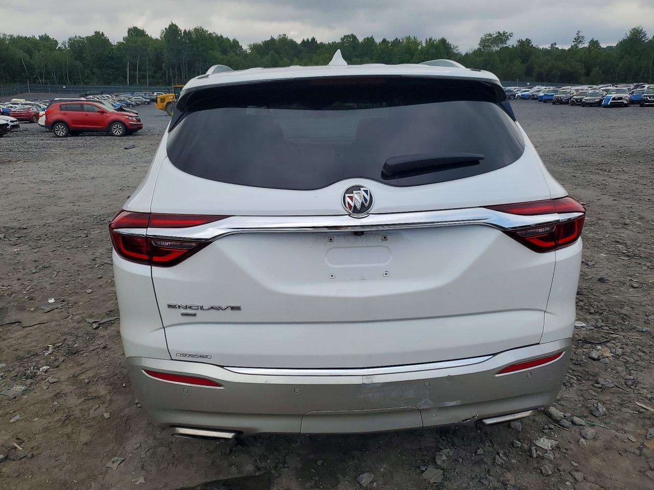 2021 Buick Enclave Premium - Image 6