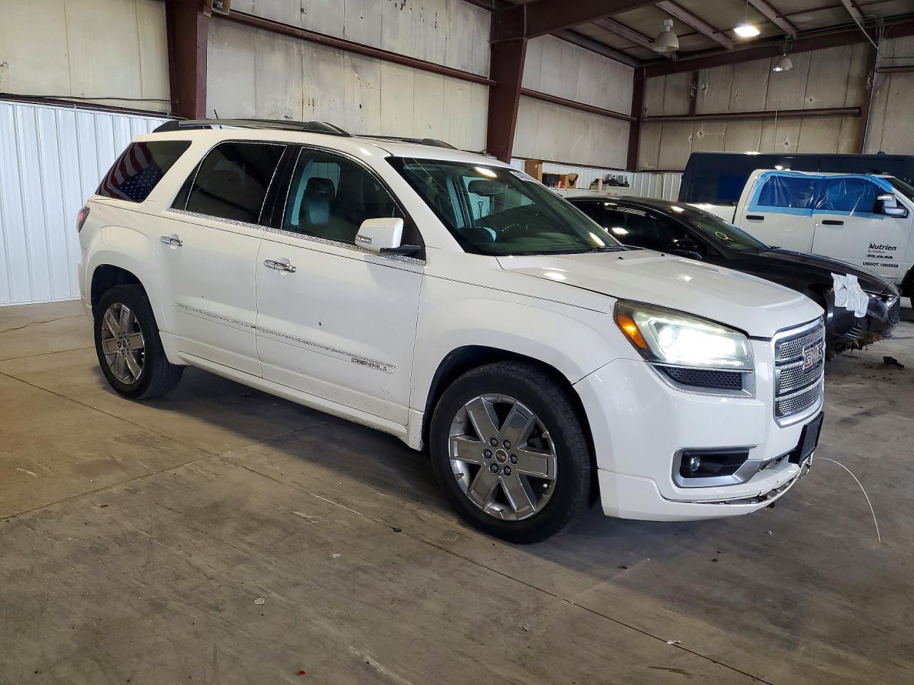 2013 GMC Acadia Denali - Фото 4