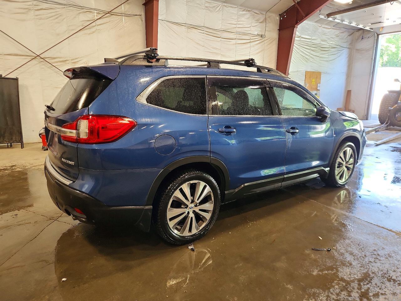 2020 Subaru Ascent Premium - Фото 3