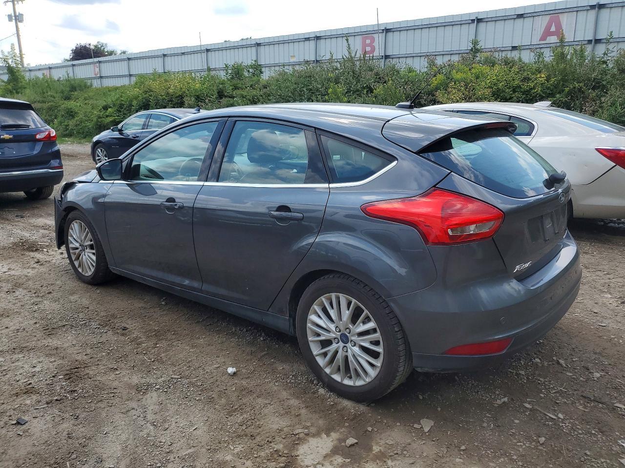 2018 Ford Focus Titanium - Фото 2