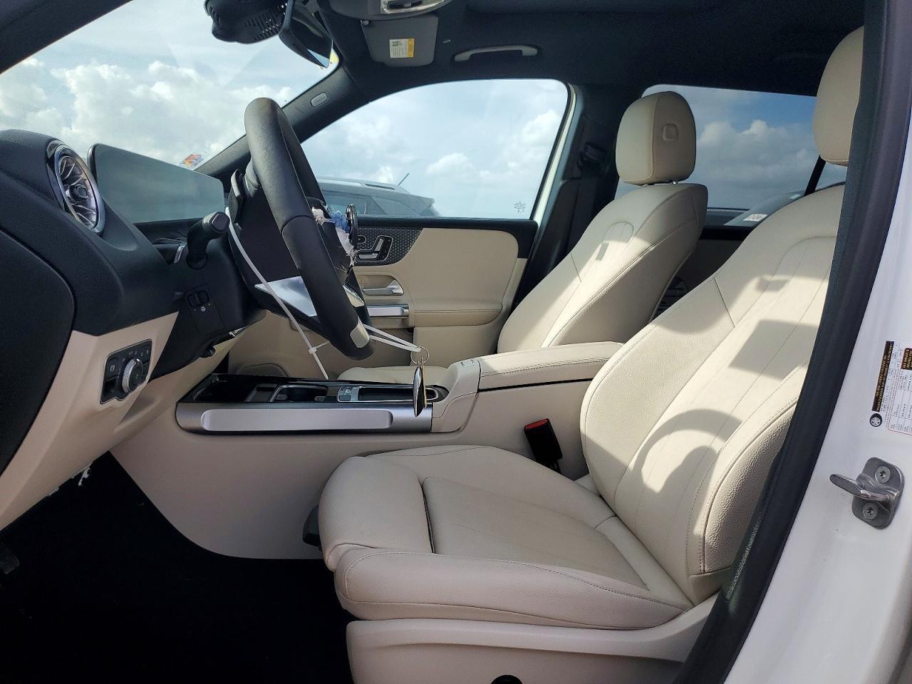 2025 Mercedes-Benz Glb 250 4Matic - Фото 7