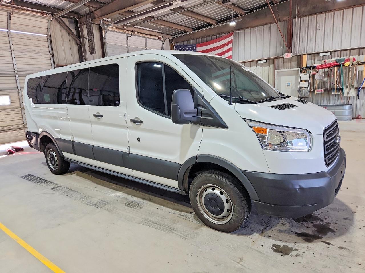2016 Ford Transit T-350 - Image 4