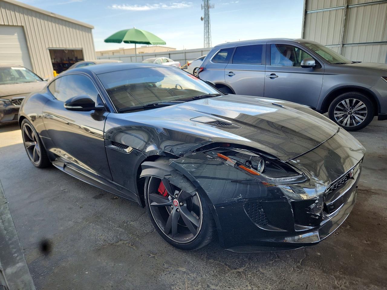 2016 Jaguar F-Type R - Image 4
