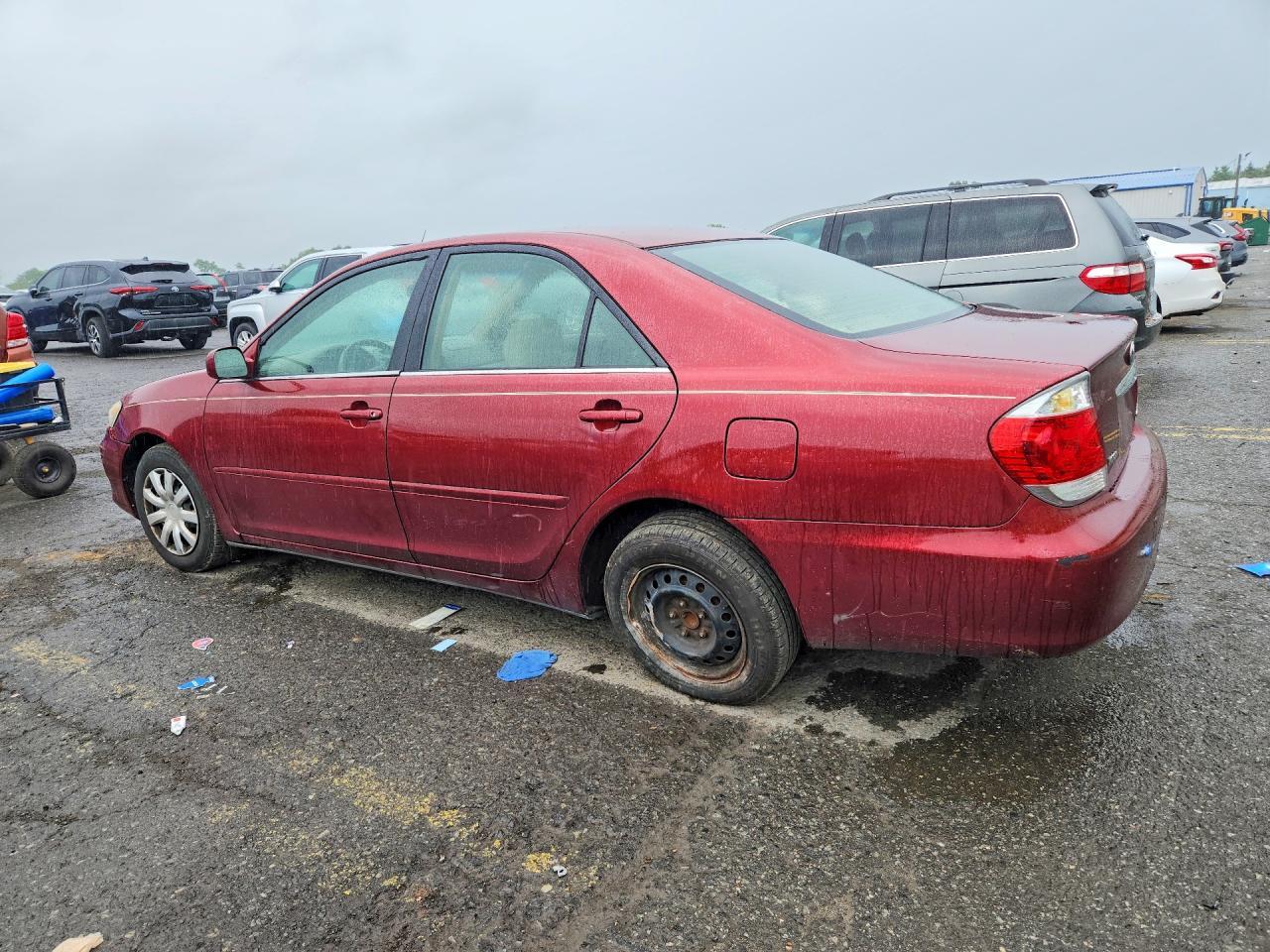2006 Toyota Camry Le - Image 2