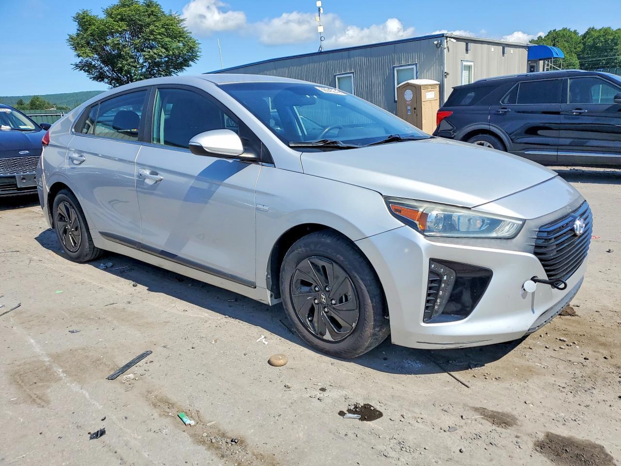 2017 Hyundai Ioniq Sel - Фото 4