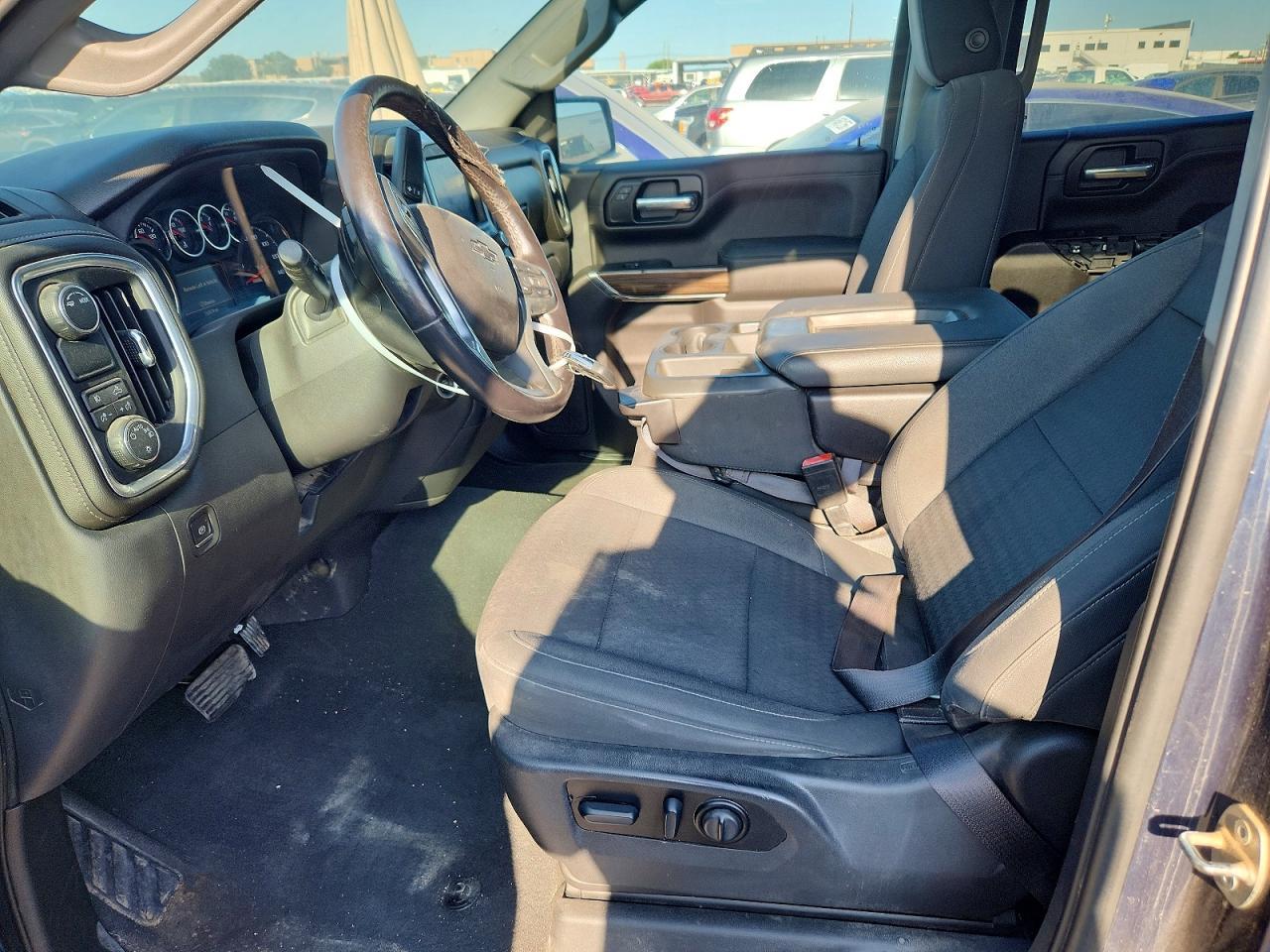 2022 Chevrolet Silverado Ltd C1500 Rst - Фото 7