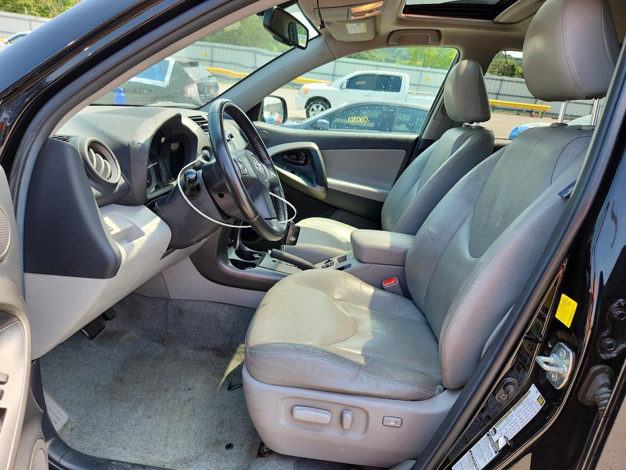 2011 Toyota Rav4 Limited - Фото 7