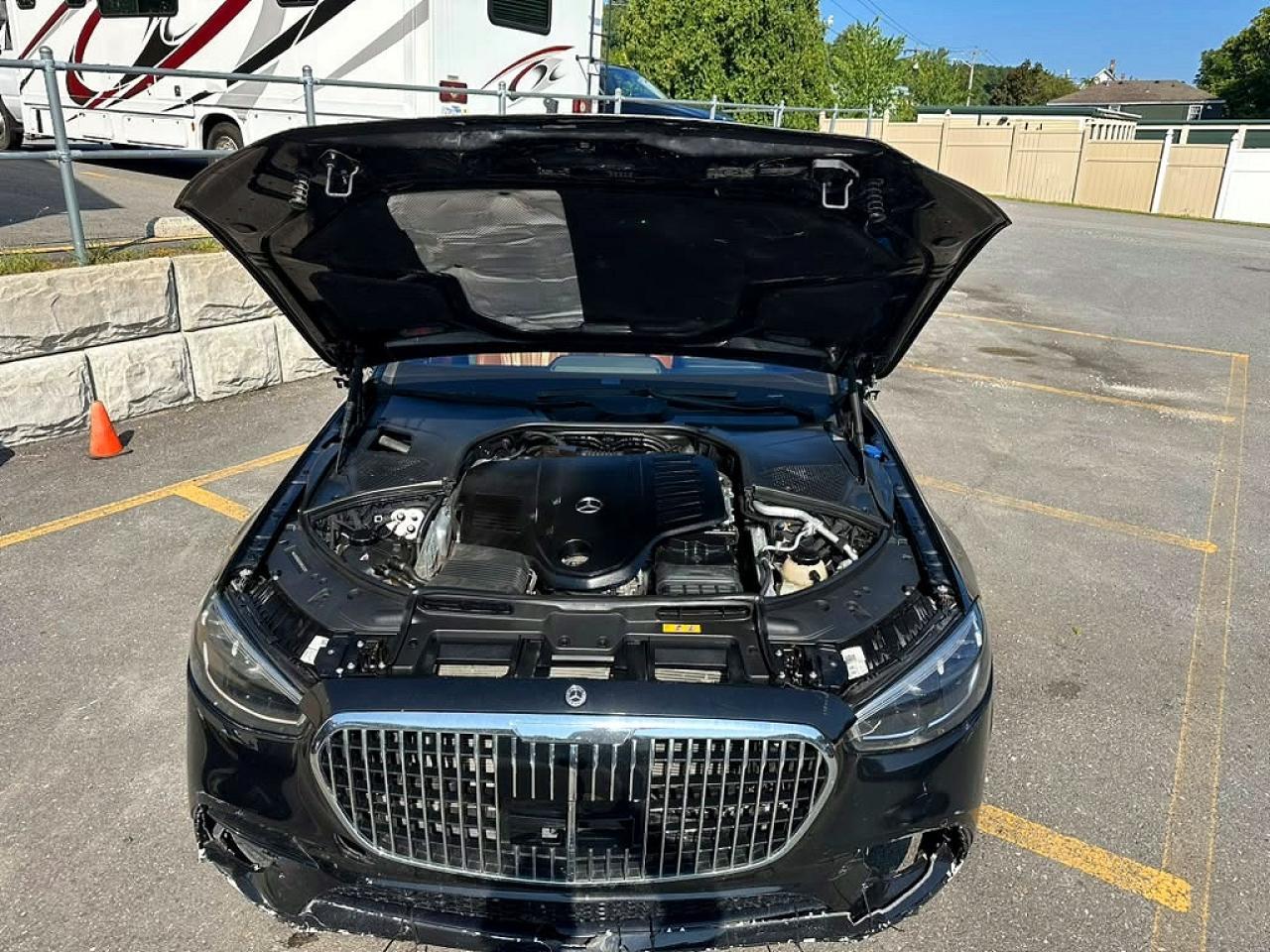 2022 Mercedes-Benz S 500 4Matic - Image 6
