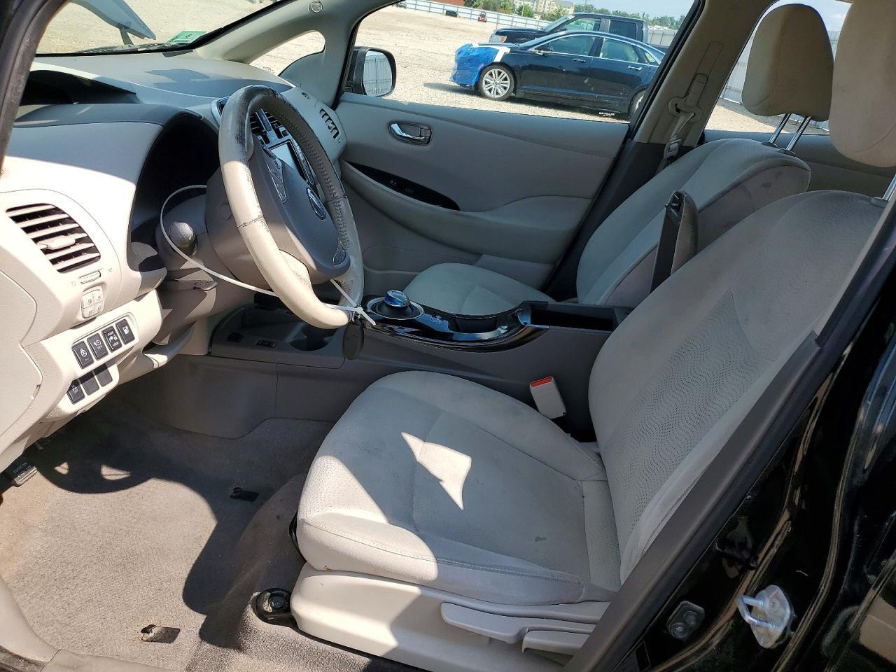 2014 Nissan Leaf Sv - Фото 7