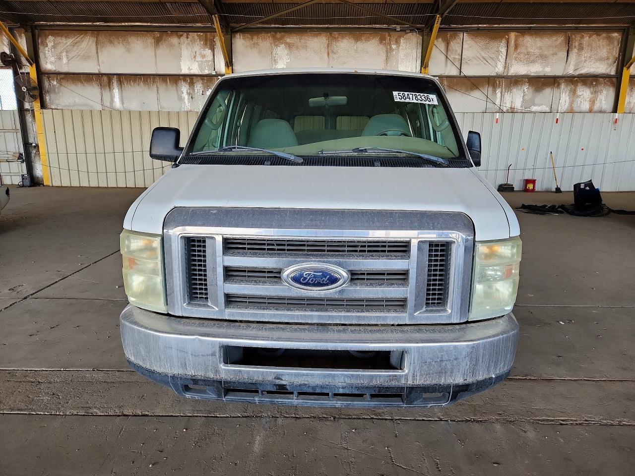 2008 Ford Econoline E350 Super Duty Wagon - Фото 5