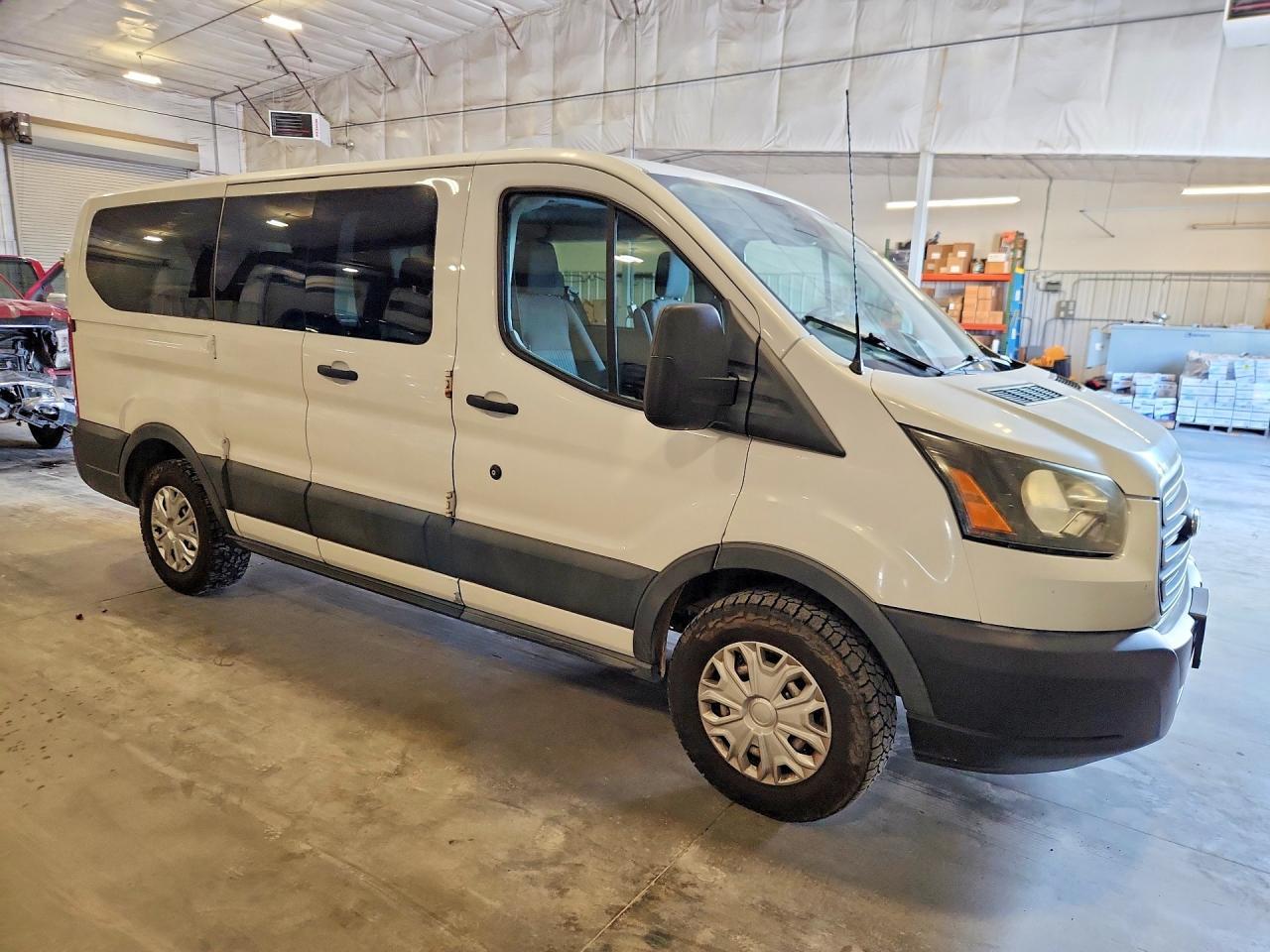 2016 Ford Transit T-150 - Фото 4