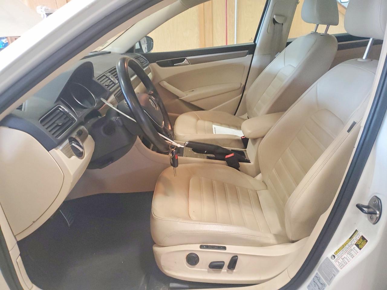 2017 Volkswagen Passat Sel Premium - Фото 7