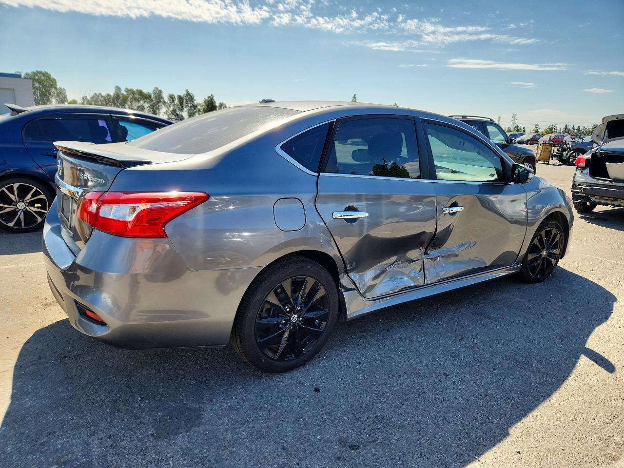 2017 Nissan Sentra Sr Turbo - Фото 3