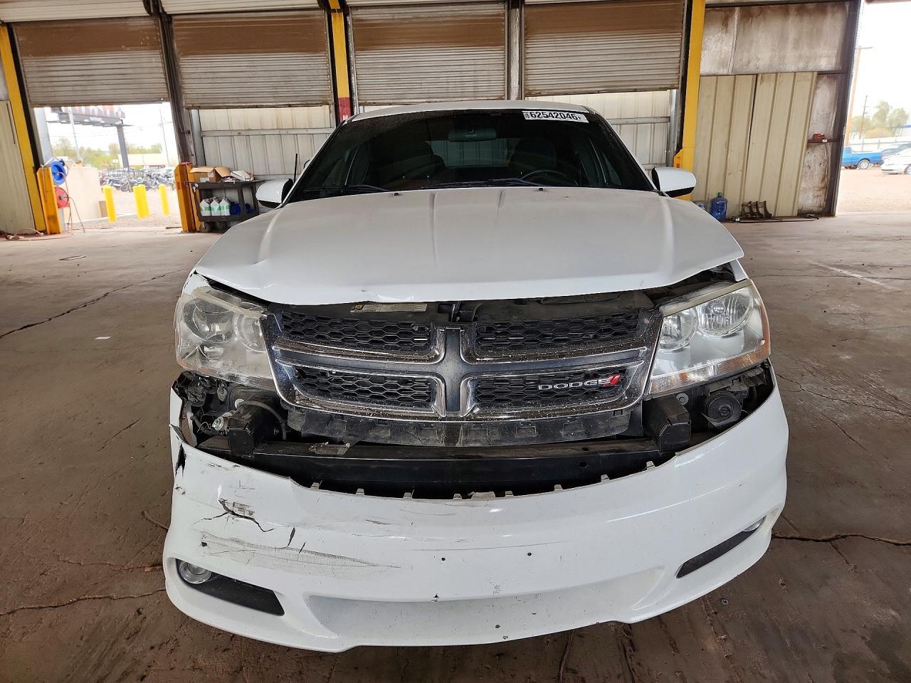 2012 Dodge Avenger Sxt - Image 5