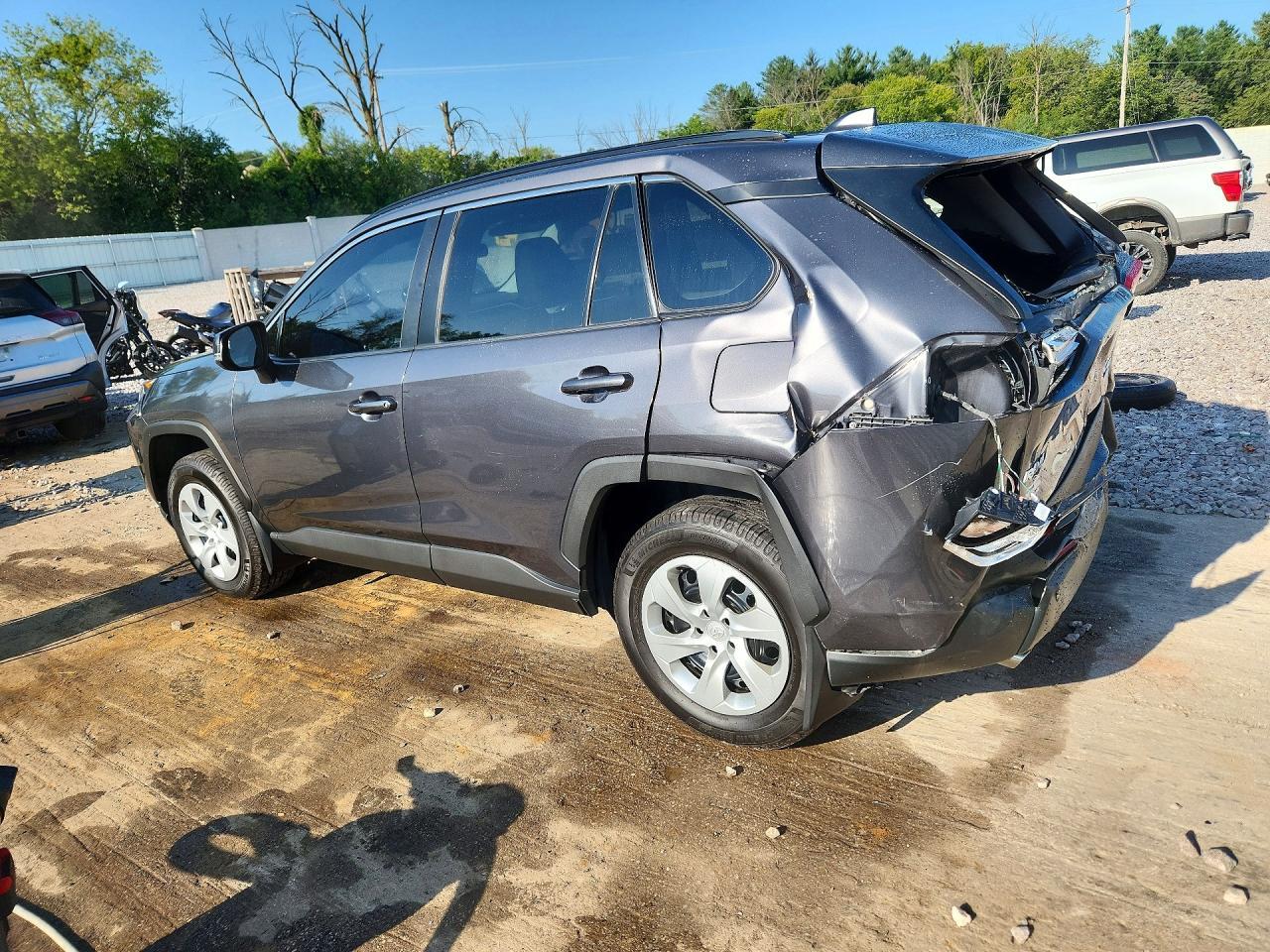 2019 Toyota Rav4 Le - Фото 2