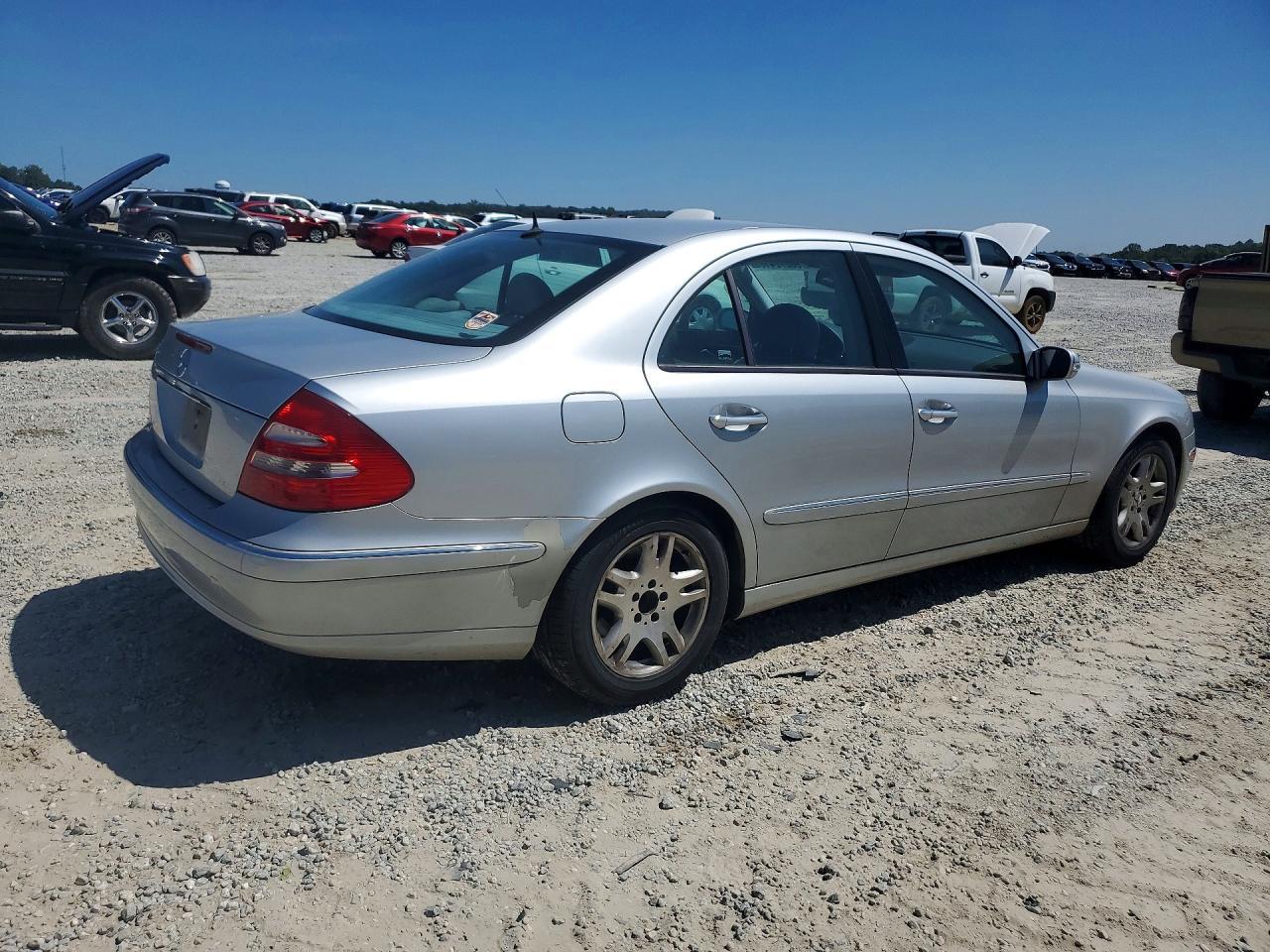 2005 Mercedes-Benz E 320 - Фото 3