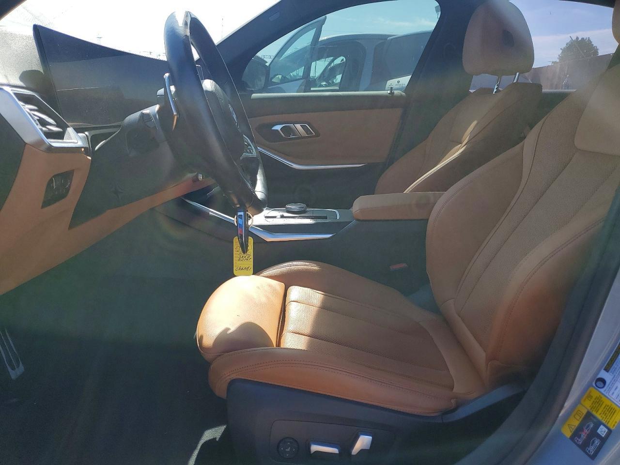 2023 BMW 330E - Image 7