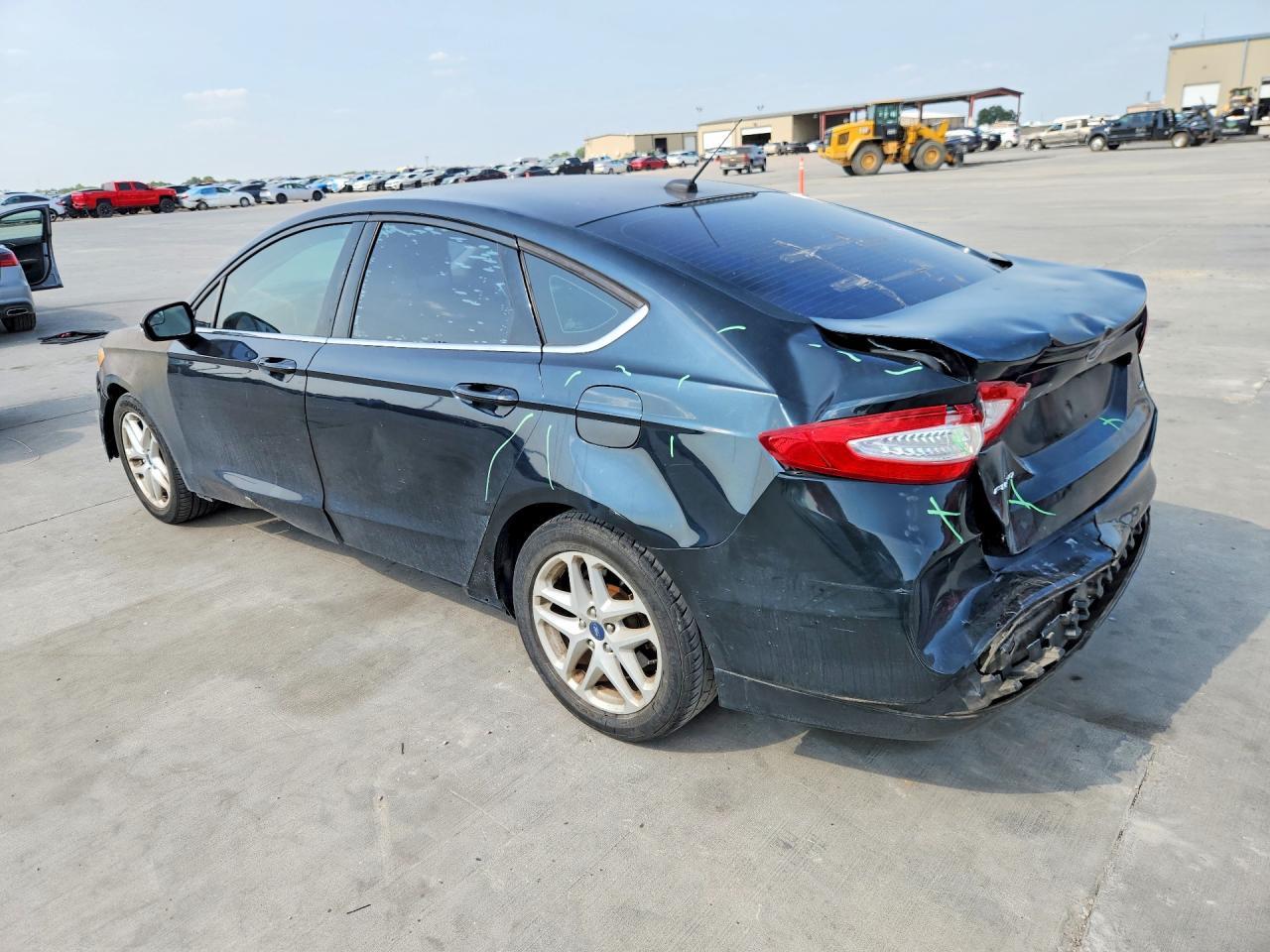 2014 Ford Fusion Se - Фото 2
