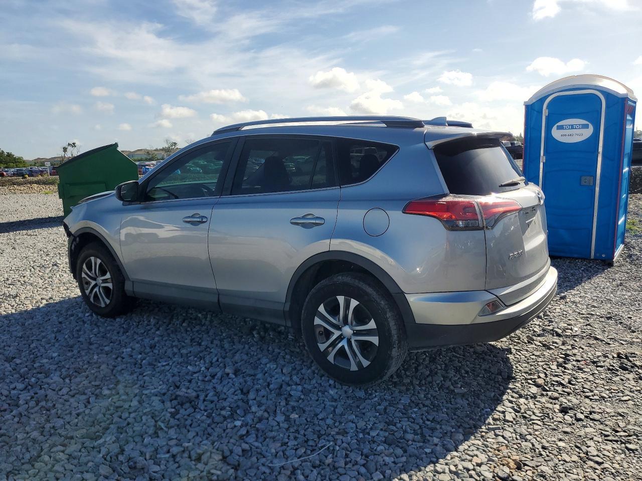 2018 Toyota Rav4 Le - Фото 2
